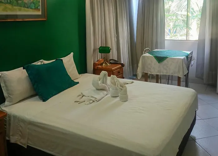 Ross Char Hotel